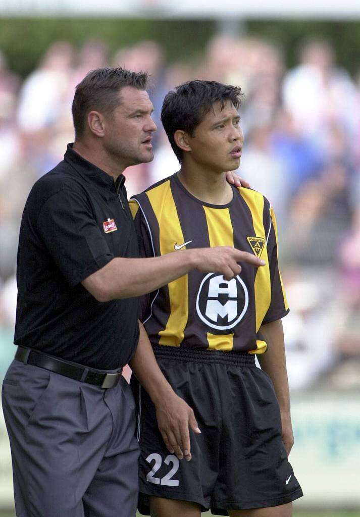 亚琛球员在最新一场比赛中夺冠