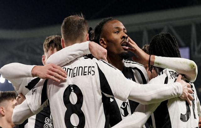 那不勒斯客场遭遇尤文图斯逆转，遗憾失利的简单介绍