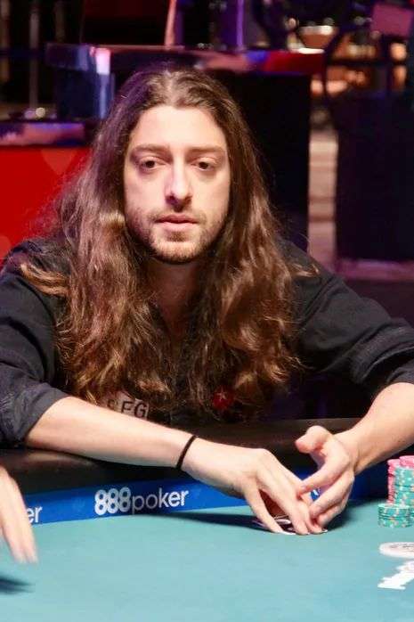 关于全球热议！排球场外八卦引关注的信息